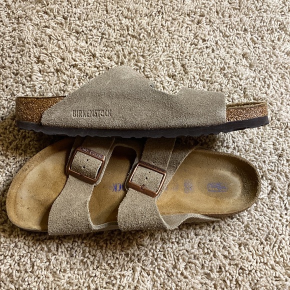 Birkenstock Arizonas, size Sz 40 regular - Picture 7 of 11